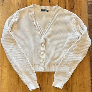 Brandy Melville Cream Cardigan- OS
